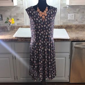 LOFT Dress in Blue / Purple Floral Tie Back L